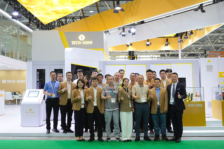 太阳成集团tyc138闪耀CHINAPLAS：高效驱动，智塑未来！